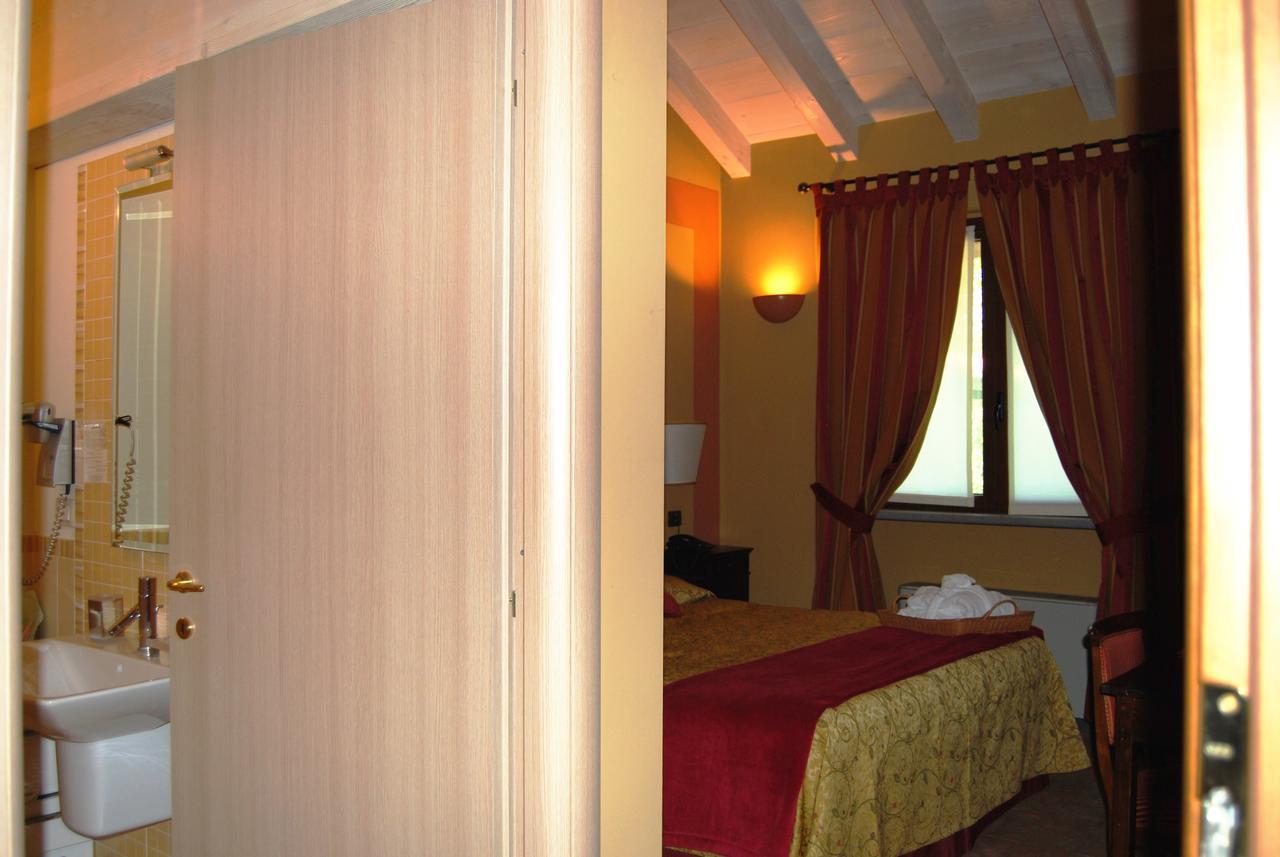 Hotel Locanda Da Carla Vigevano Eksteriør billede